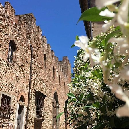 شقة Palazzo Stiozzi Ridolfi تْشيرتالدو المظهر الخارجي الصورة